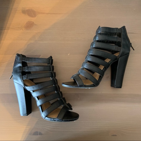 High Heels Sandals - Picture 1 of 3
